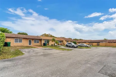 15389 SW 69th Lane Miami FL 33193