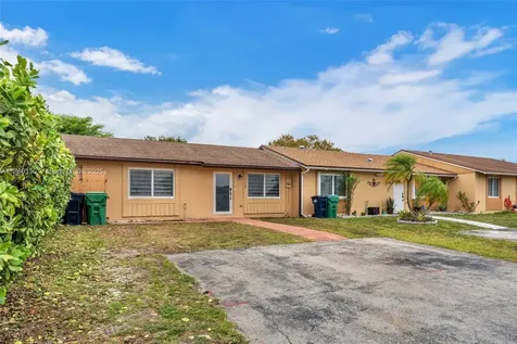 15389 SW 69th Lane Miami FL 33193