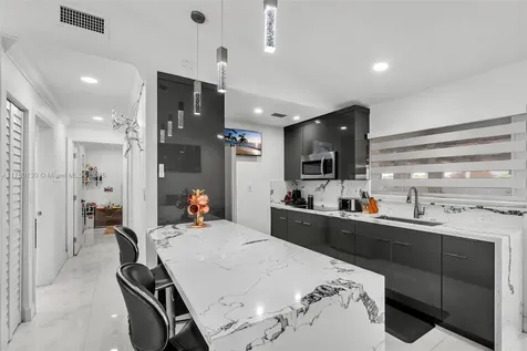 15389 SW 69th Lane Miami FL 33193