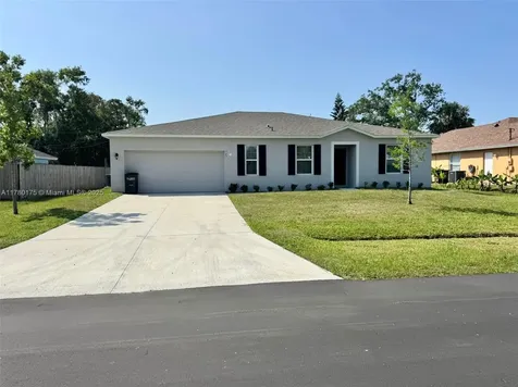 749 SE Karrigan Terrace Port St. Lucie FL 34983