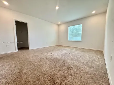 749 SE Karrigan Terrace Port St. Lucie FL 34983