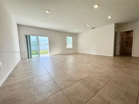 749 SE Karrigan Terrace Port St. Lucie FL 34983