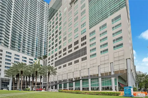 175 SW 7th Street Miami FL 33130