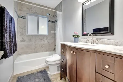 1780 SW 51st Terrace Plantation FL 33317