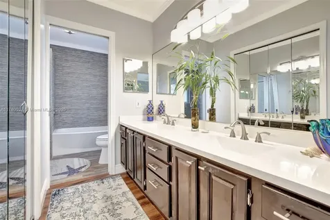 1780 SW 51st Terrace Plantation FL 33317