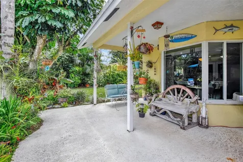 1780 SW 51st Terrace Plantation FL 33317