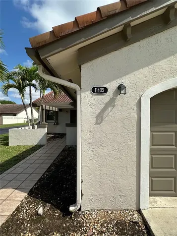 11405 SW 87th Terrace Miami FL 33173