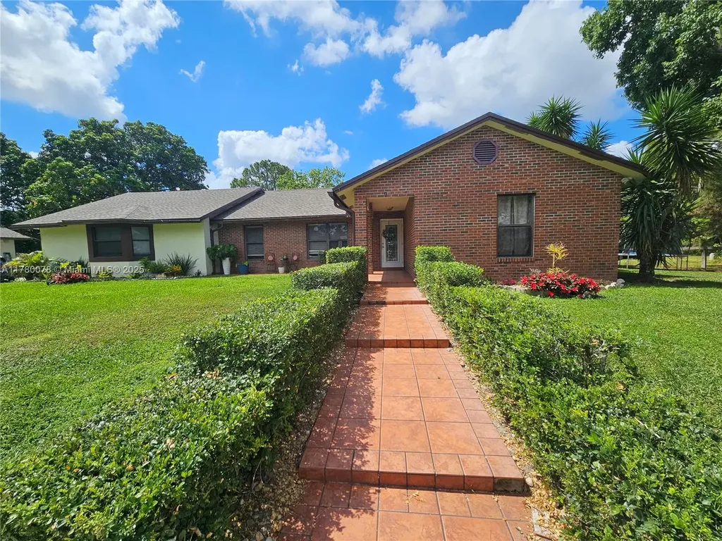 15106 N 97th Road N West Palm Beach FL 33412