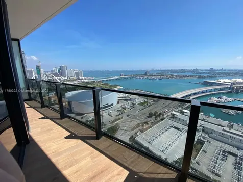 398 NE 5th Street Miami FL 33132