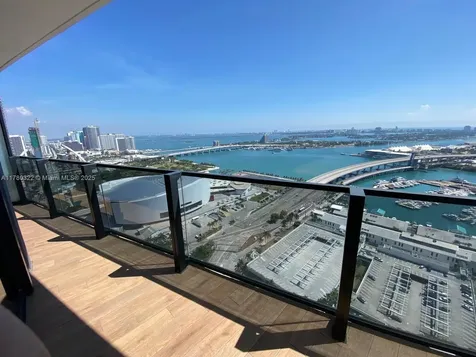 398 NE 5th Street Miami FL 33132