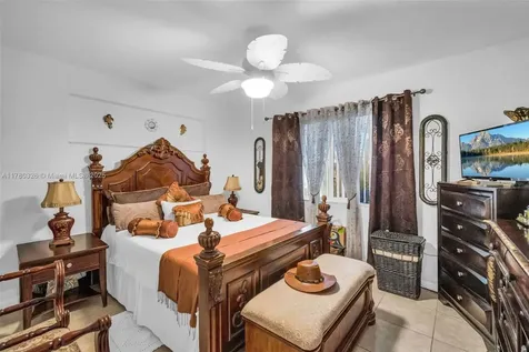 11425 NW 18th Avenue Miami FL 33167