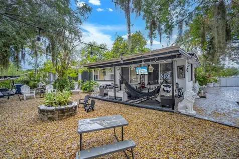 11425 NW 18th Avenue Miami FL 33167