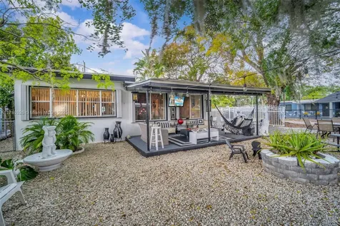 11425 NW 18th Avenue Miami FL 33167