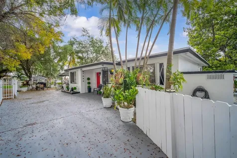 11425 NW 18th Avenue Miami FL 33167
