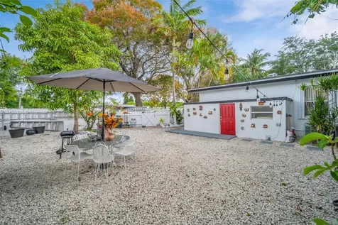 11425 NW 18th Avenue Miami FL 33167