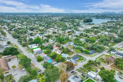 11425 NW 18th Avenue Miami FL 33167