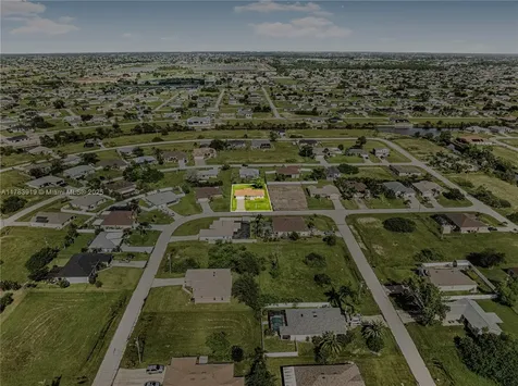 421 NW 20th Place Cape Coral FL 33993