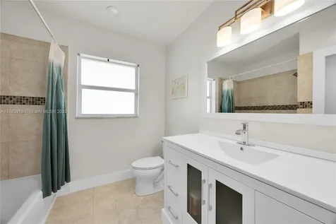 9401 SW 69th Court Pinecrest FL 33156
