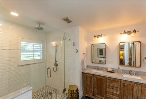 2003 N 46th Avenue Hollywood FL 33021