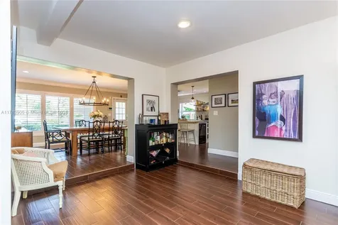 2003 N 46th Avenue Hollywood FL 33021
