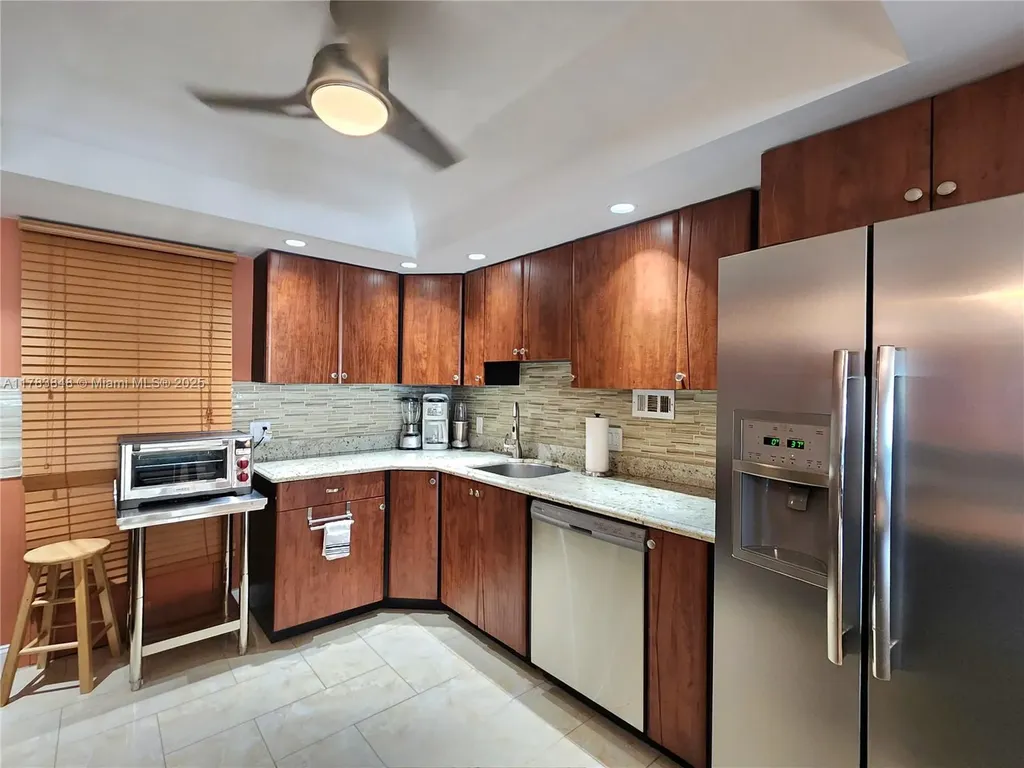 3505 S Ocean Drive Hollywood FL 33019