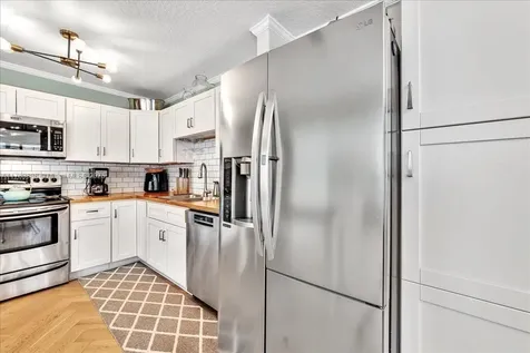 1217 NW 107th Terrace Plantation FL 33322