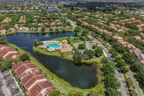 1217 NW 107th Terrace Plantation FL 33322