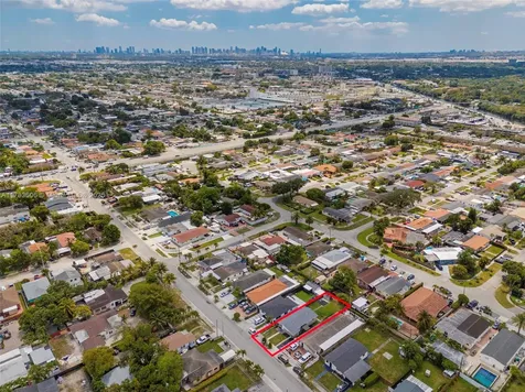 534 W 16th Street Hialeah FL 33010