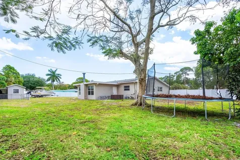 5349 Van Buren Road Delray Beach FL 33484