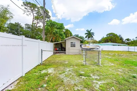 5349 Van Buren Road Delray Beach FL 33484