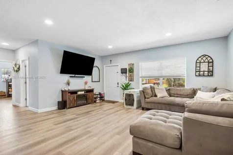 5349 Van Buren Road Delray Beach FL 33484