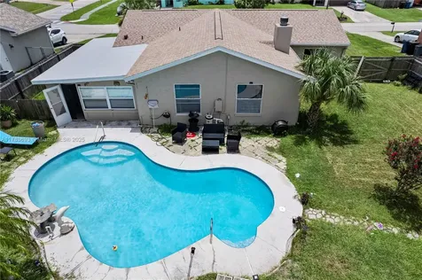 1811 Barker Street NE Palm Bay FL 32907