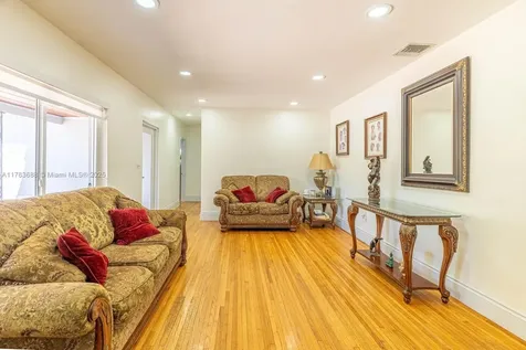 210 W 52nd Street Hialeah FL 33012