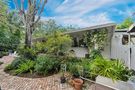 4131 Lybyer Avenue Miami FL 33133