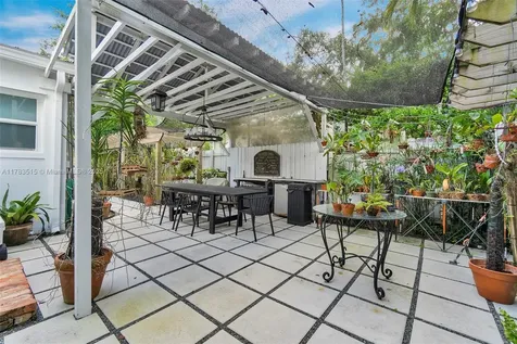 4131 Lybyer Avenue Miami FL 33133