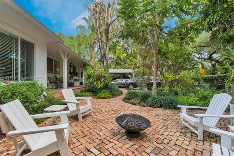 4131 Lybyer Avenue Miami FL 33133