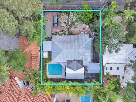 4131 Lybyer Avenue Miami FL 33133