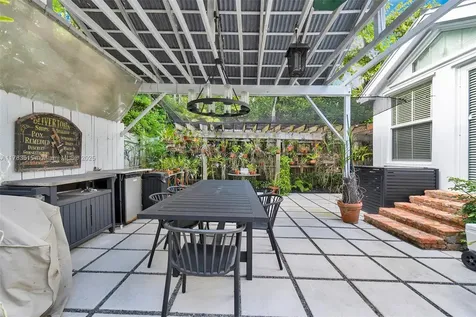 4131 Lybyer Avenue Miami FL 33133