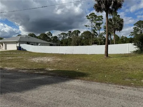 1065 Lilac Street E Lehigh Acres FL 33974