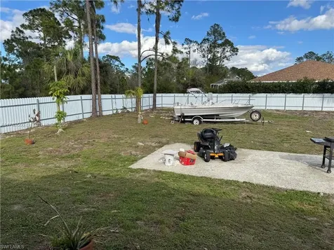 1065 Lilac Street E Lehigh Acres FL 33974