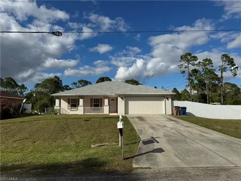 1065 Lilac Street E Lehigh Acres FL 33974