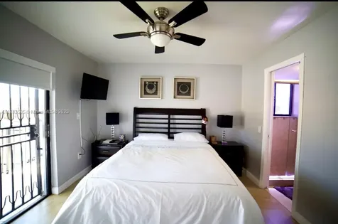 1380 W 41st Street Hialeah FL 33012