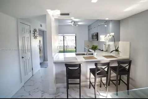1380 W 41st Street Hialeah FL 33012