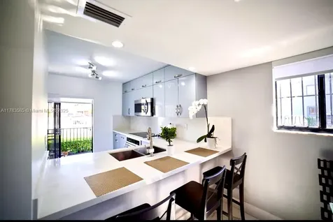 1380 W 41st Street Hialeah FL 33012