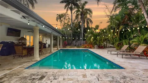 8435 SW 157th Street Palmetto Bay FL 33157