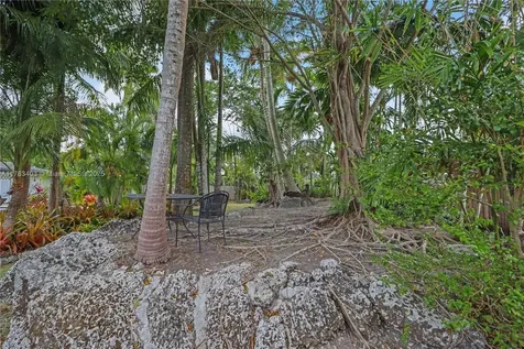 8435 SW 157th Street Palmetto Bay FL 33157