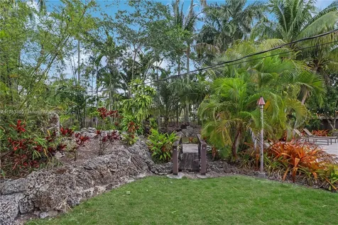 8435 SW 157th Street Palmetto Bay FL 33157