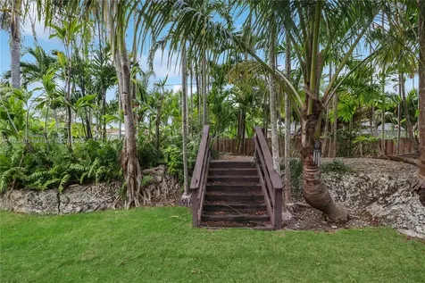 8435 SW 157th Street Palmetto Bay FL 33157