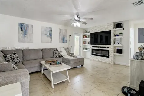 7908 Orleans Street Miramar FL 33023