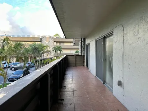 8335 SW 72nd Avenue Miami FL 33143